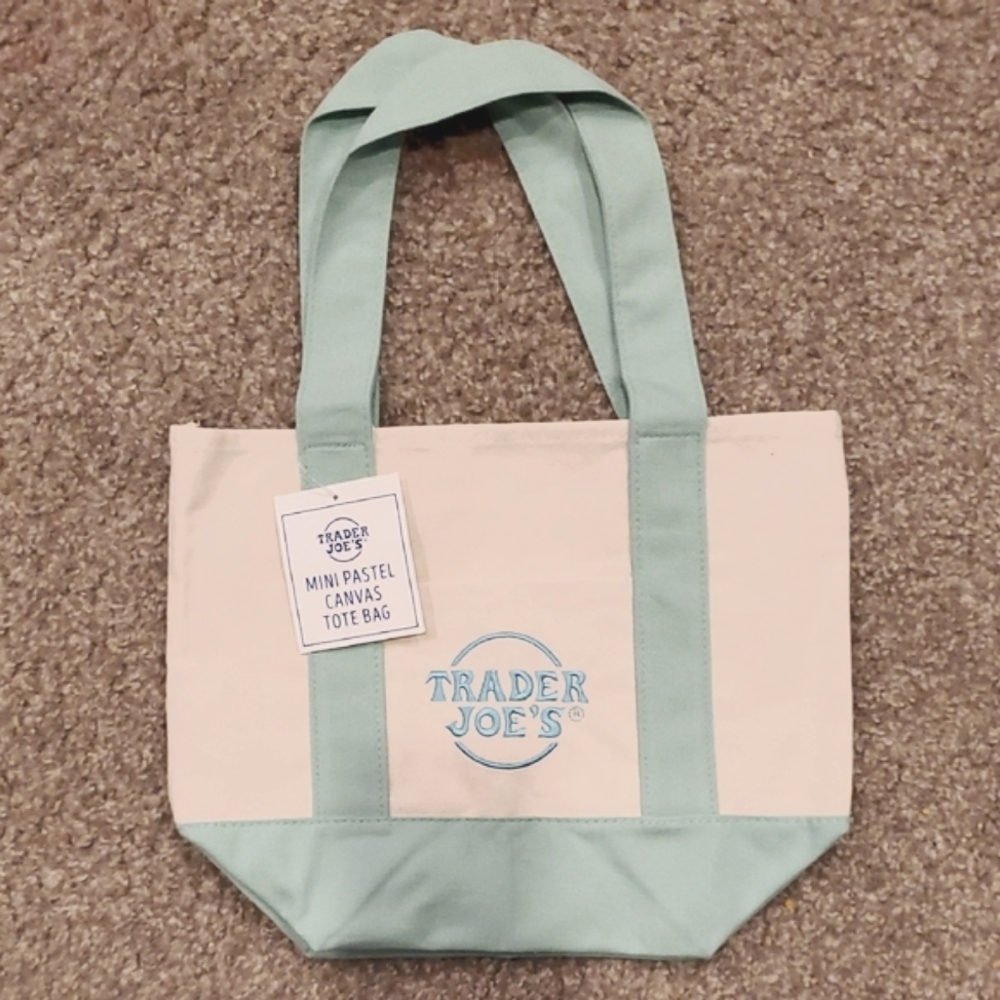 Pastel Canvas Tote Bag - Cream and Green
